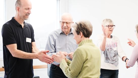 ZGLJT 26 Body Music Komprimiert (18) (1) ZGLJT 26 Body Music Komprimiert (18) (1)