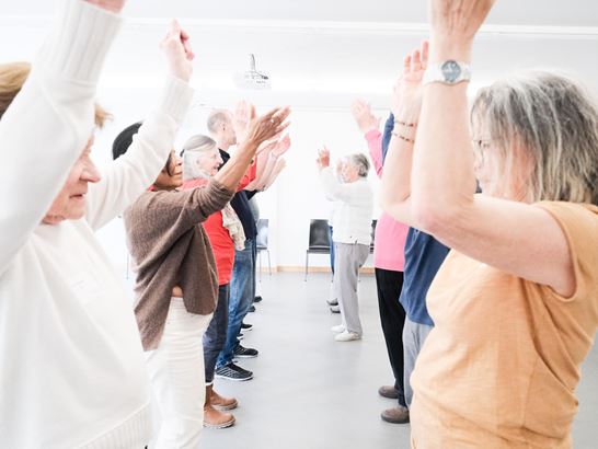 ZGLJT 26 Body Music Komprimiert (16) ZGLJT 26 Body Music Komprimiert (16)