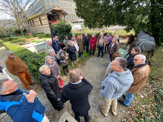 Academy Mar 2024 04 Academy Mar 2024 04